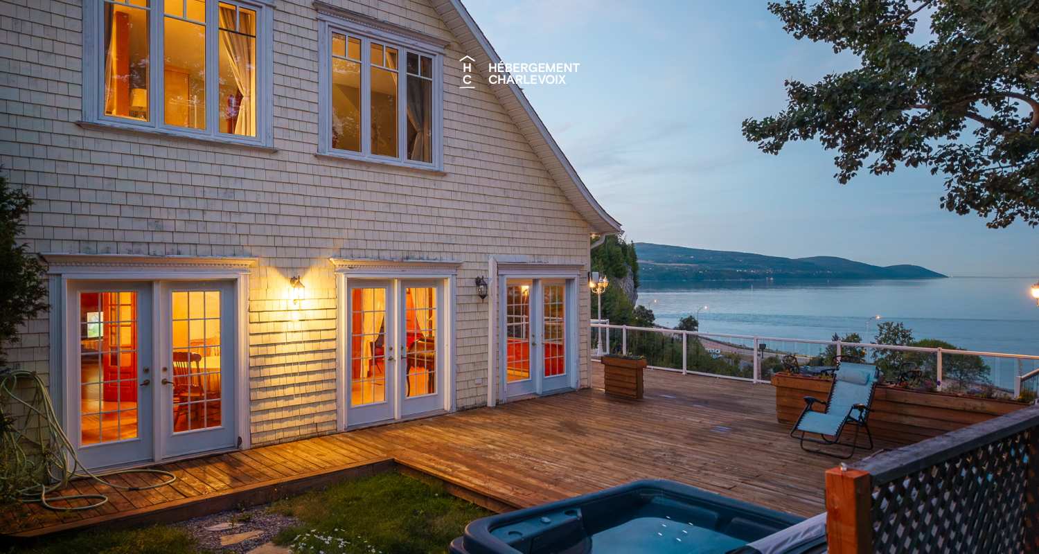 JAU-230 - Historic riverfront home with private hot tub